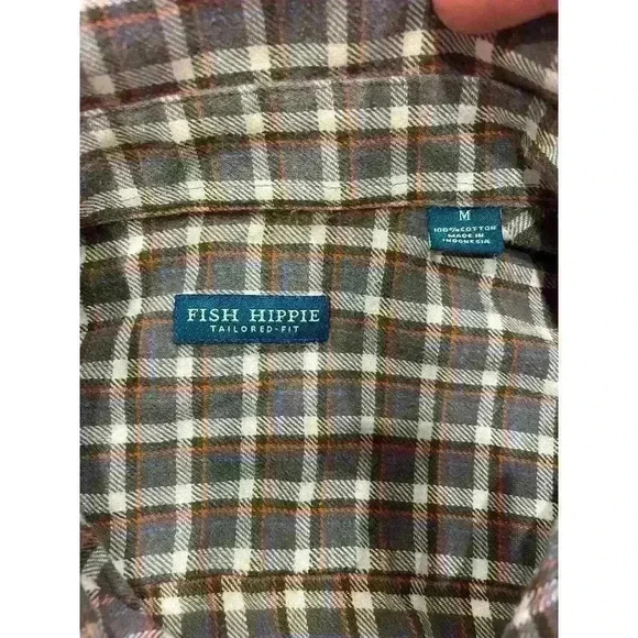 *Men's Fish Hippie Plaid Button Down, size medium - Picture 4 of 9